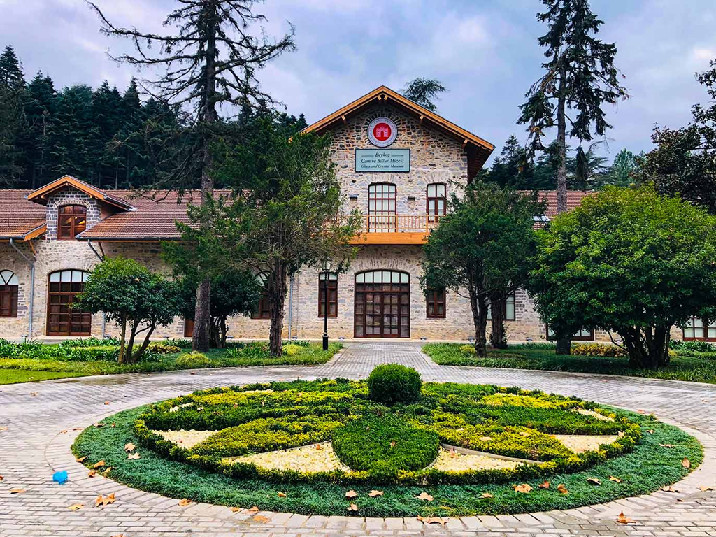 Beykoz Cam Ve Billur Müzesi